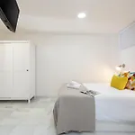 Sunstay Newly Refurbished Appartamento